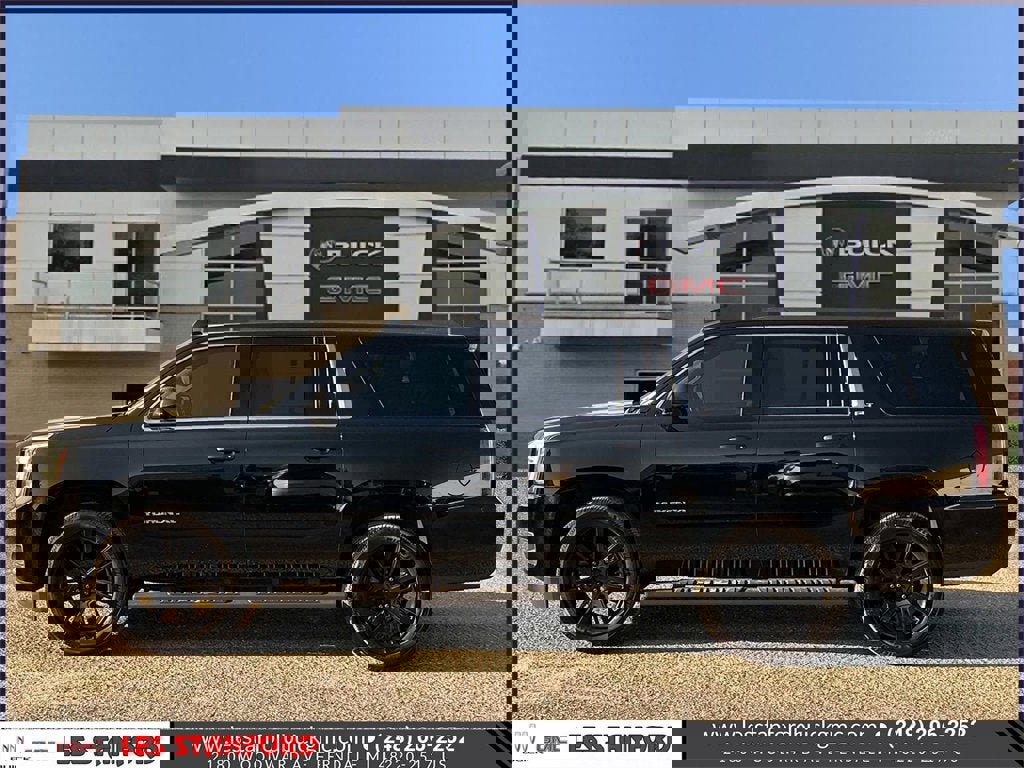 Used 2018 GMC Yukon XL SLT image 2