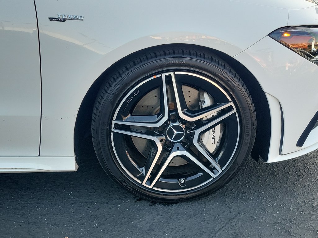 Used 2021 Mercedes-Benz CLA 35 AMG 4MATIC image 5