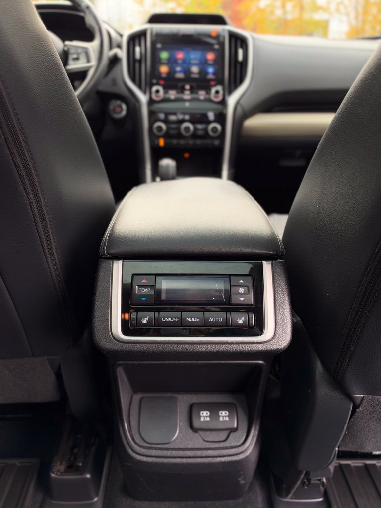 Used 2020 Subaru Ascent Limited w/ Technology Package AWD/4WD image 34