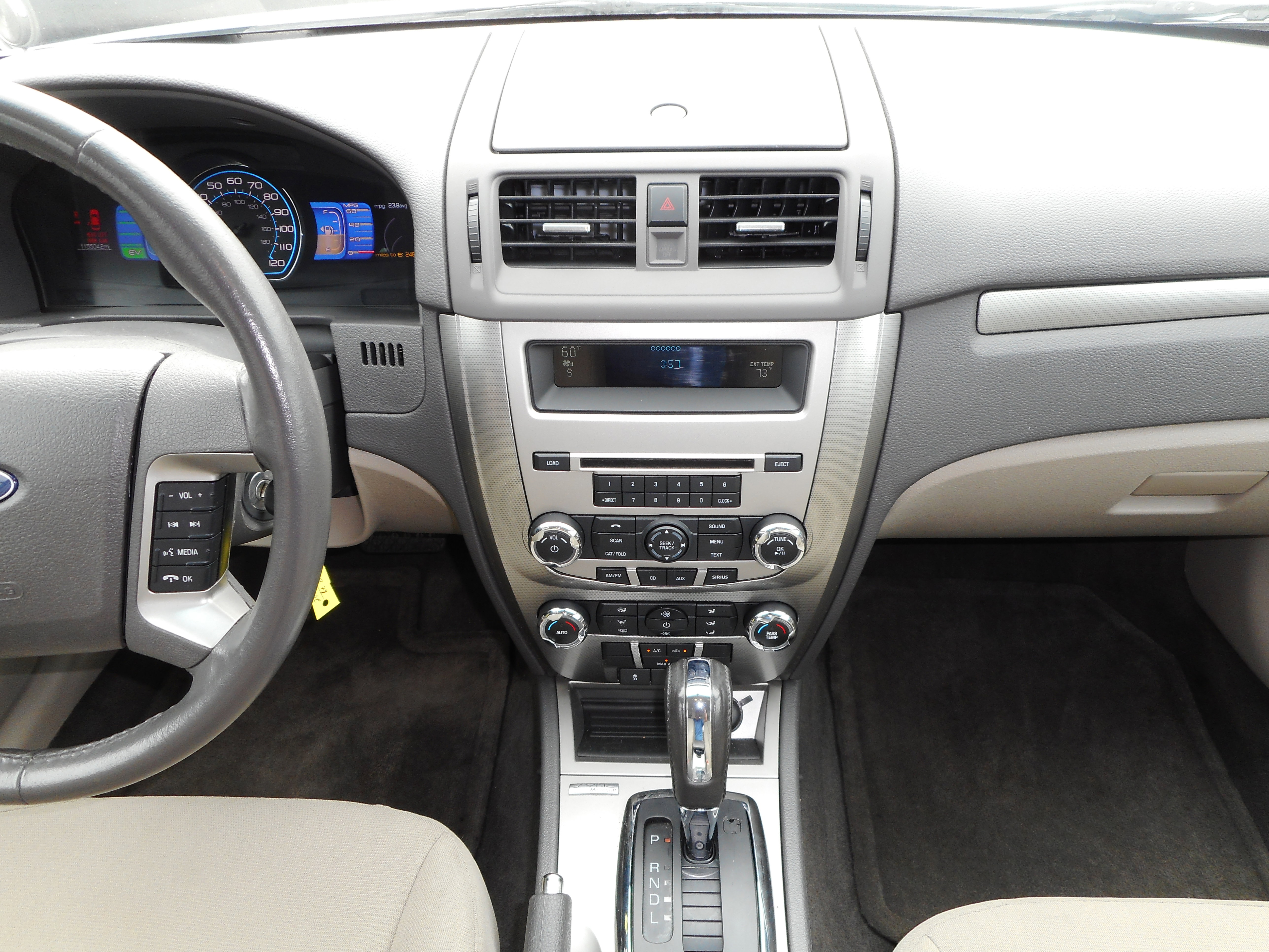 Used 2010 Ford Fusion Hybrid image 20
