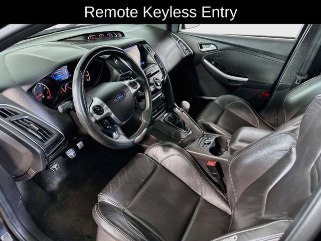 Used 2013 Ford Focus ST FWD image 11