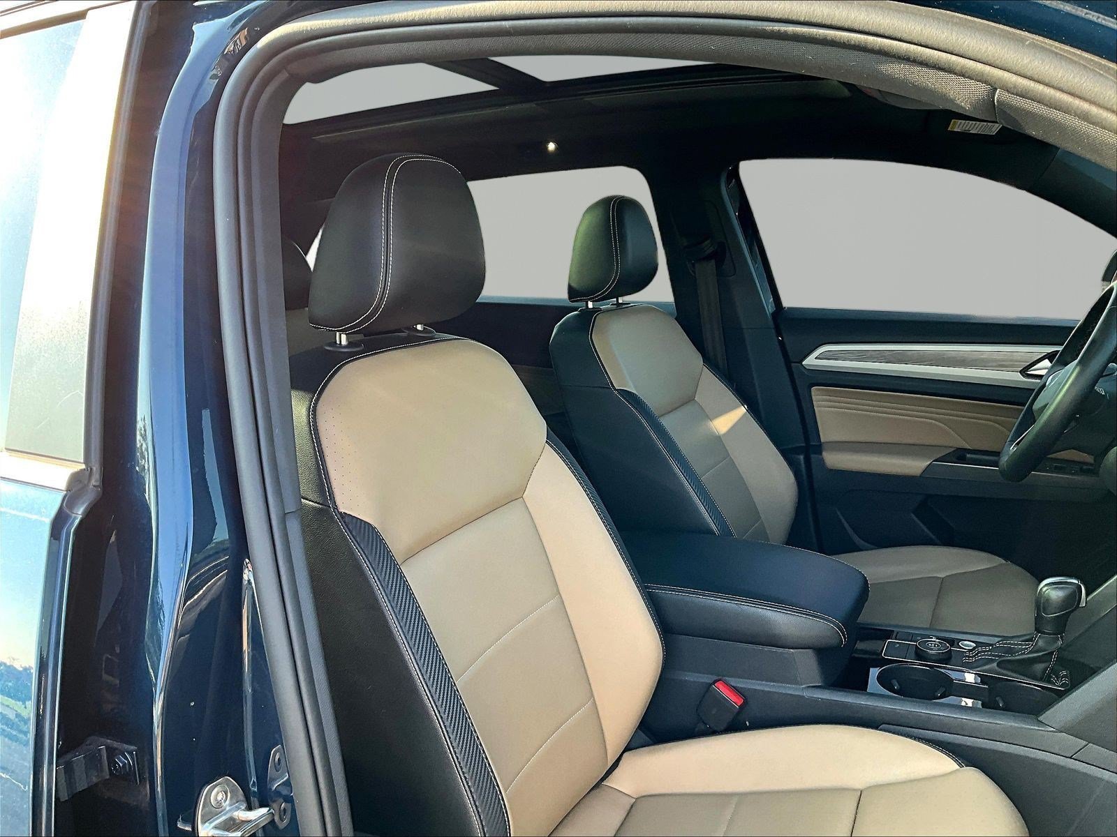 Used 2022 Volkswagen Atlas Cross Sport SE w/ Panoramic Sunroof Package AWD/4WD image 29