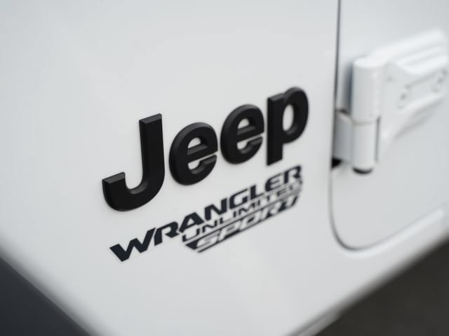 Used 2021 Jeep Wrangler Unlimited Sport AWD/4WD image 38