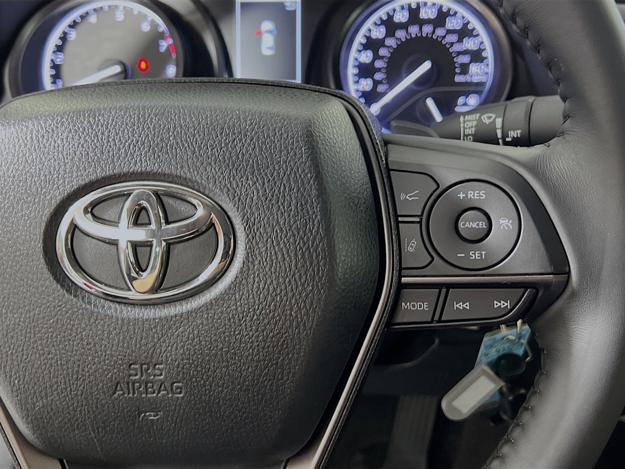 Used 2024 Toyota Camry SE image 20