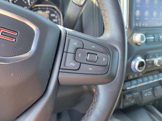 Used 2022 GMC Sierra 1500 AT4 w/ AT4 Premium Package image 11