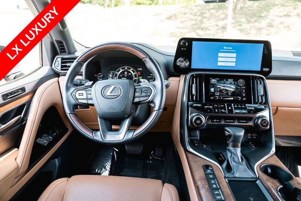 Used 2023 Lexus LX 600 4WD w/ Accessory Package (Z1) image 13