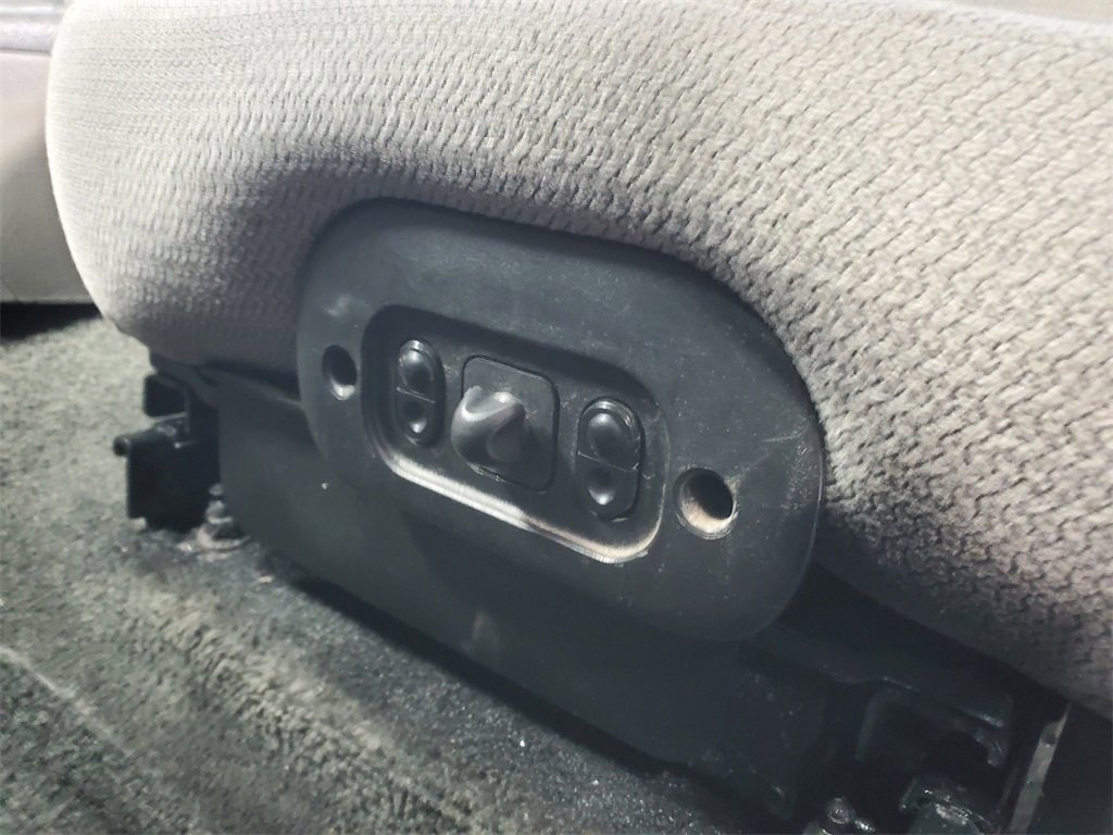 Used 2000 Ford Mustang Convertible image 6