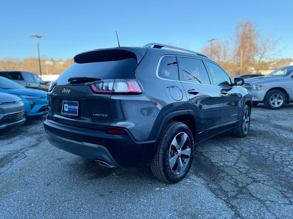 Used 2019 Jeep Cherokee Limited w/ Luxury Group image 6