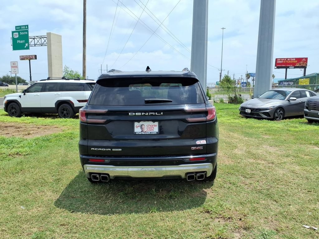 Used 2024 GMC Acadia Denali w/ Super Cruise Package AWD/4WD image 4