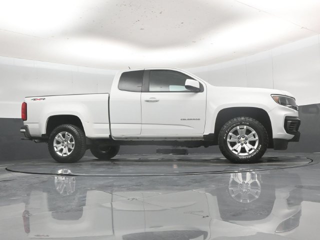 Used 2022 Chevrolet Colorado LT w/ Fleet Safety Package AWD/4WD image 50