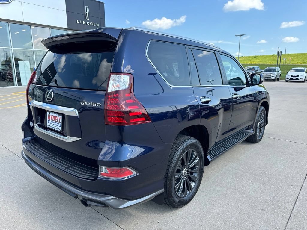 Used 2022 Lexus GX 460 Luxury w/ Sport Design Package AWD/4WD image 35