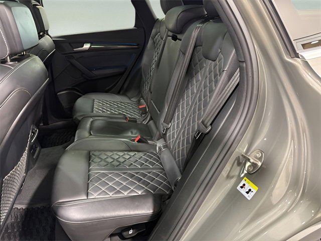 Used 2023 Audi SQ5 Prestige w/ Prestige Package image 32