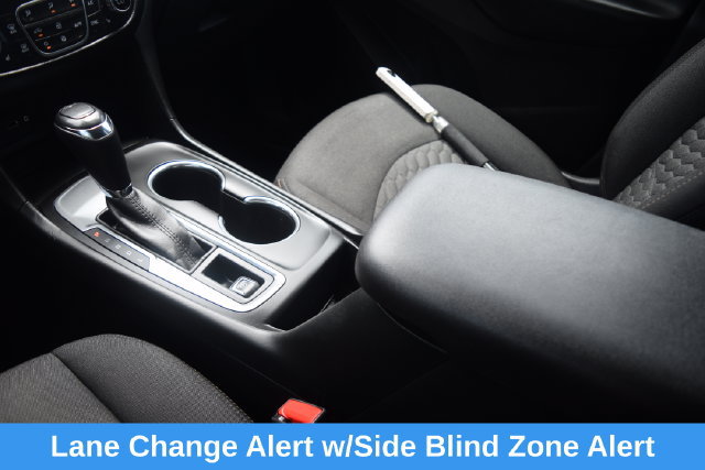 Used 2019 Chevrolet Equinox LT FWD image 13