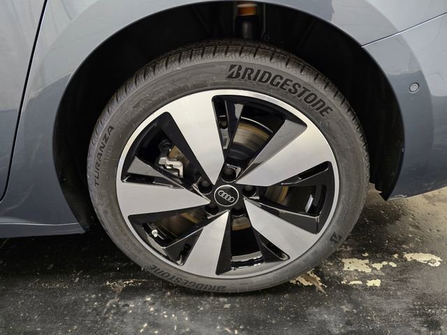 Used 2025 Audi A5 2.0T Prestige w/ 19" Wheel Package image 13