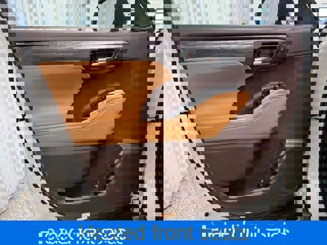 Used 2021 Toyota Highlander Platinum image 11