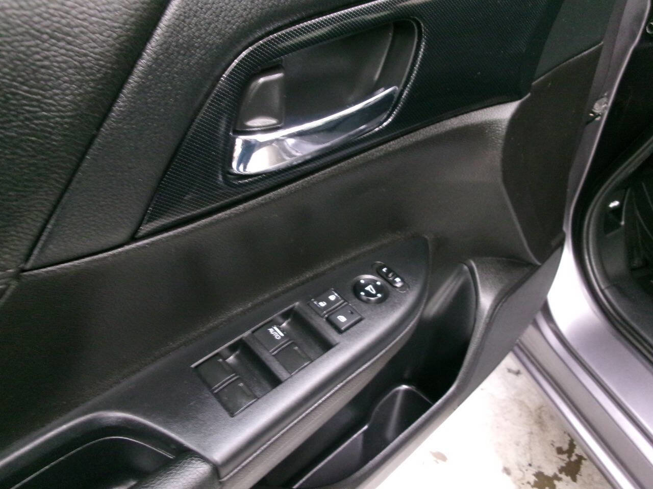 Used 2014 Honda Accord Sport image 21