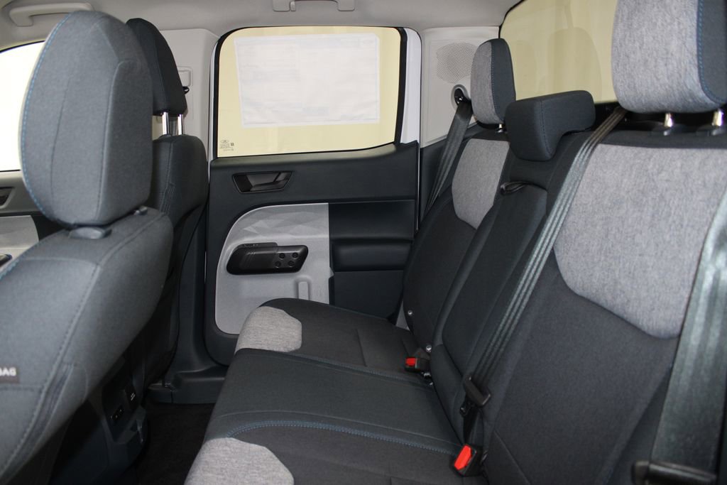 New 2025 Ford Maverick XLT w/ XLT Luxury Package image 17