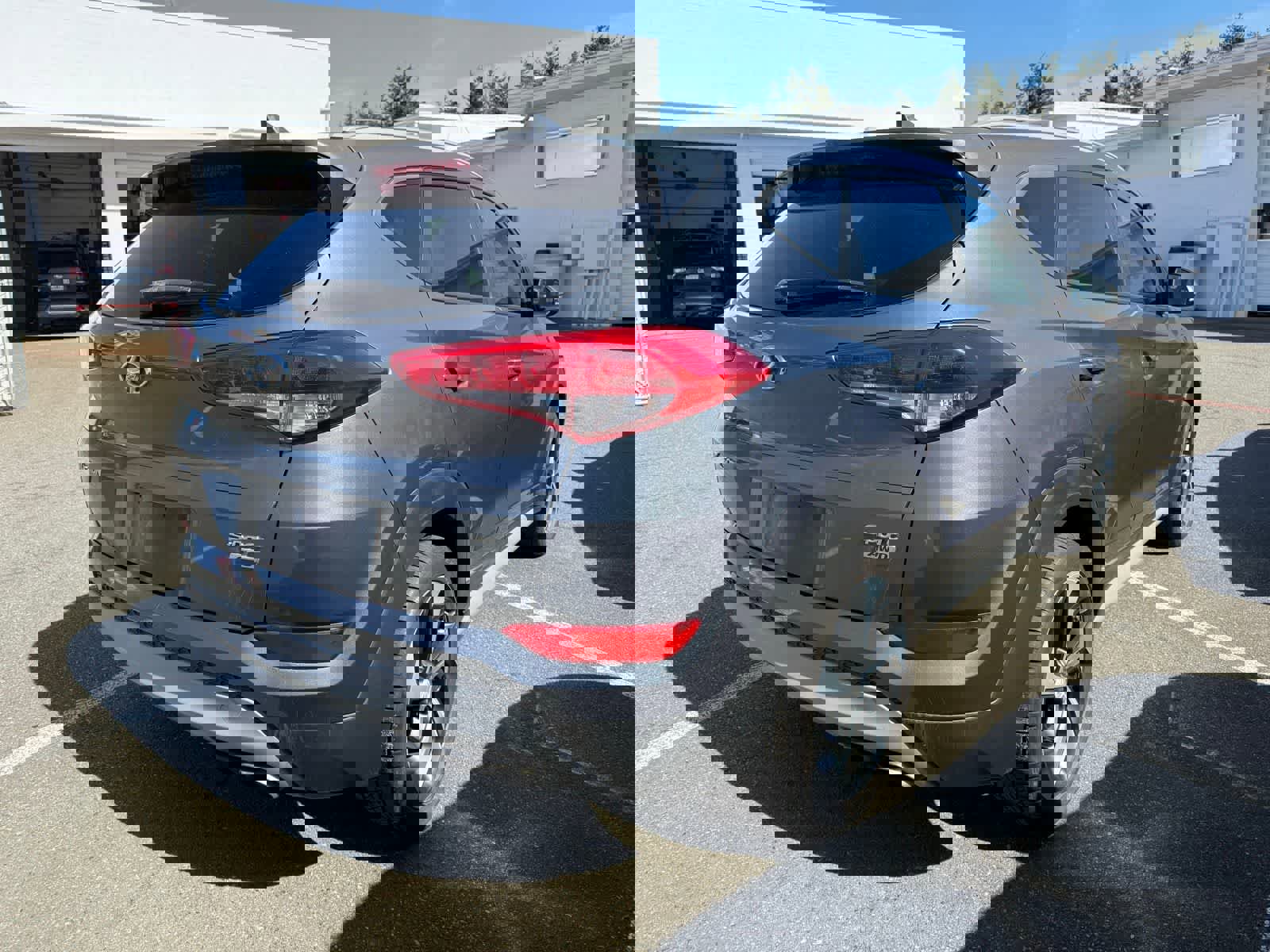 Used 2018 Hyundai Tucson Sport image 3