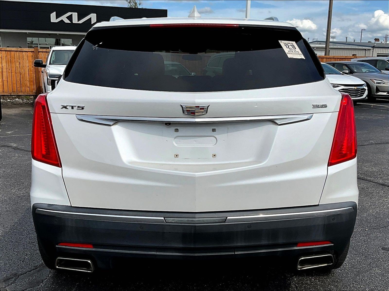 Used 2018 Cadillac XT5 Luxury FWD image 5
