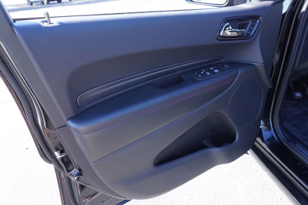 Used 2025 Dodge Durango GT image 16