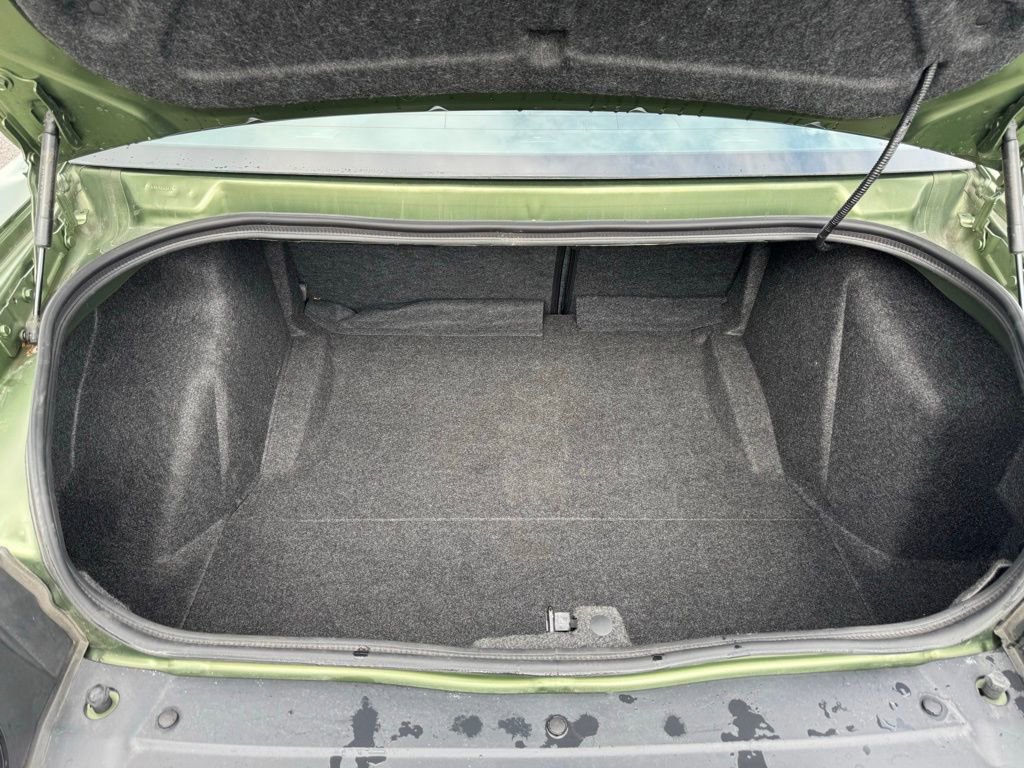 Used 2018 Dodge Challenger R/T Scat Pack w/ Leather Interior Group RWD image 11