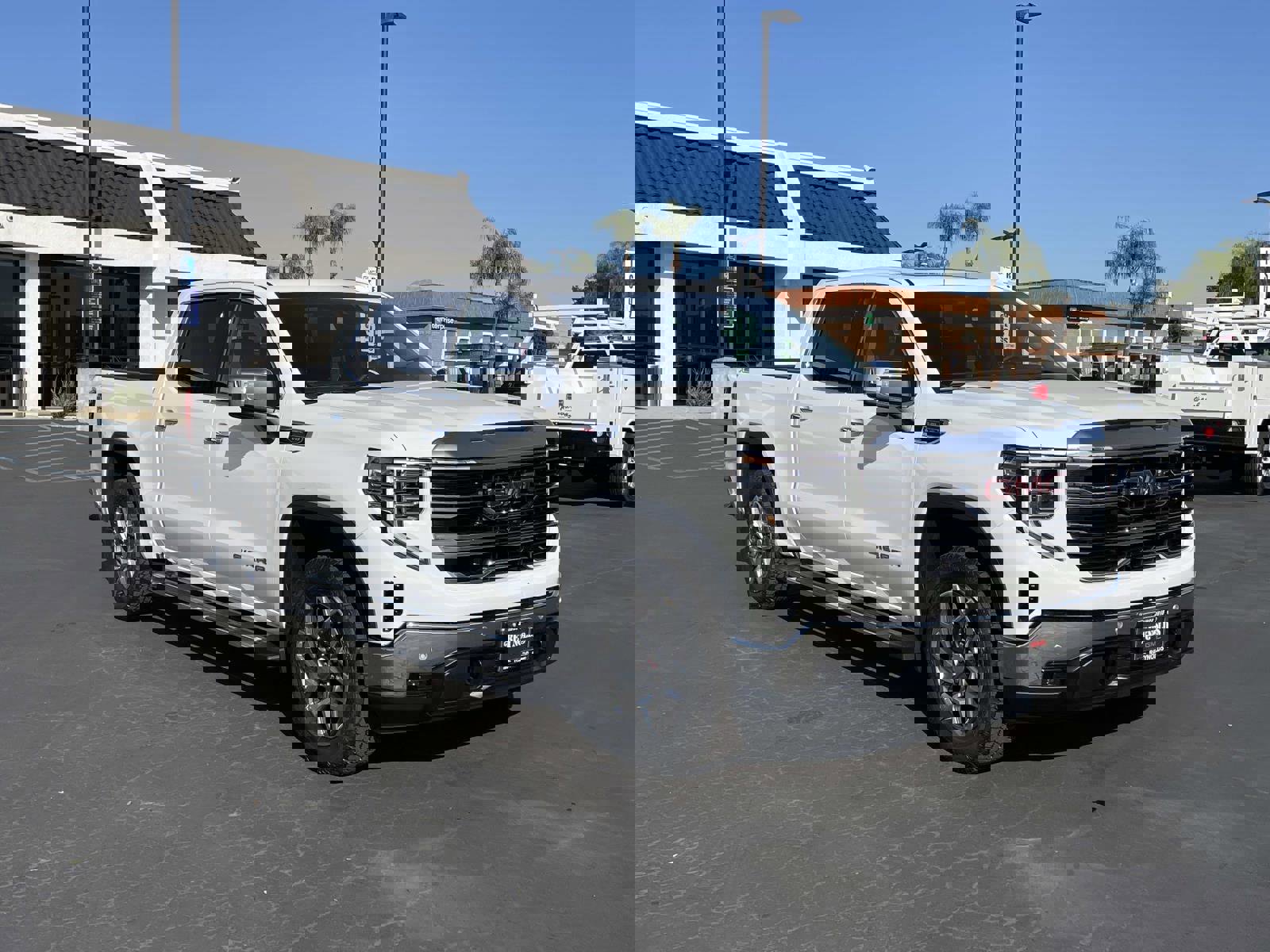 New 2026 GMC Sierra 1500 SLT w/ SLT Premium Package image 3