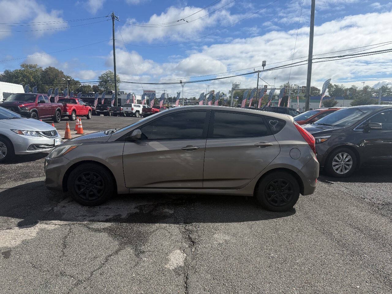 Used 2014 Hyundai Accent GS