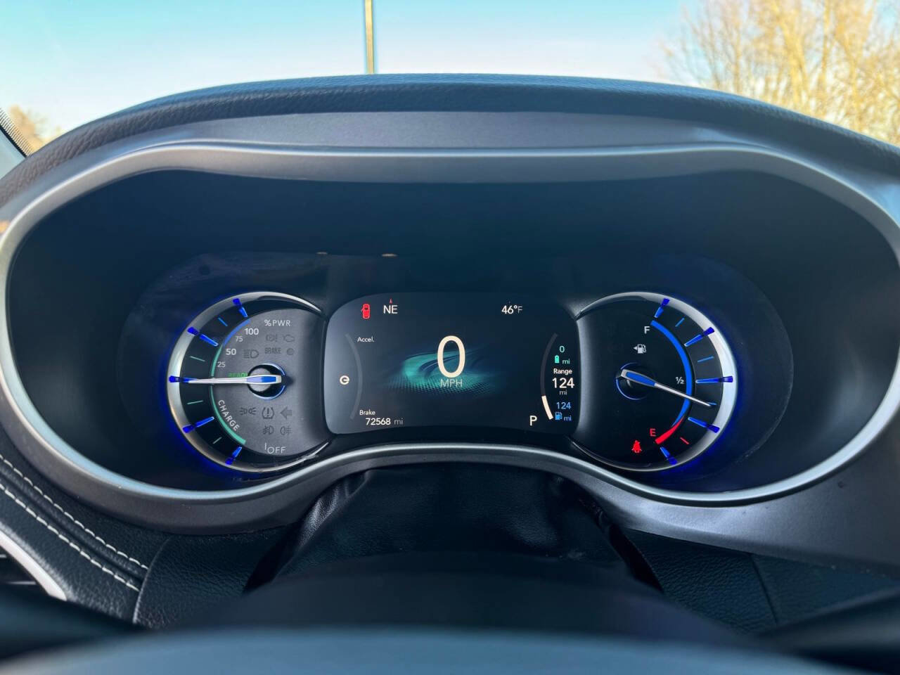 Used 2022 Chrysler Pacifica Touring-L image 22