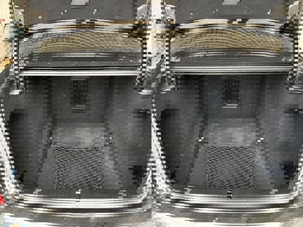 Used 2018 BMW 750i xDrive image 22