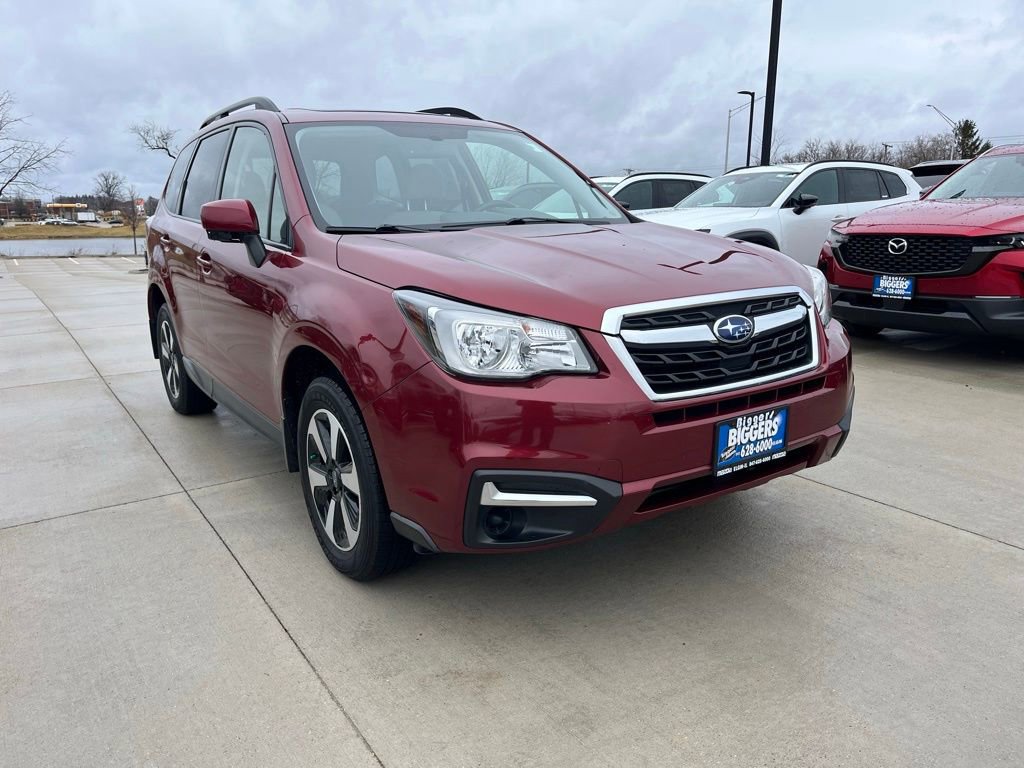 Used 2017 Subaru Forester 2.5i Premium w/ All-Weather Package image 2