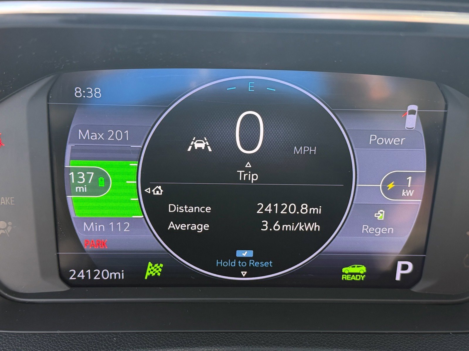 Used 2022 Chevrolet Bolt EUV LT w/ Convenience Package FWD image 9