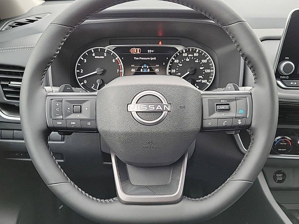 New 2026 Nissan Rogue Dark Armor AWD/4WD image 15