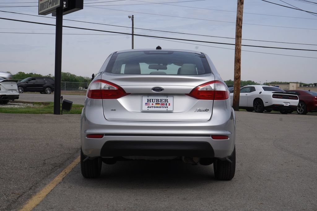 Used 2017 Ford Fiesta SE FWD image 6