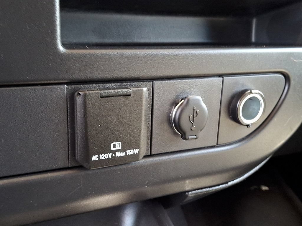 Used 2019 GMC Savana 2500 Extended w/ Enhanced Convenience Package RWD image 24