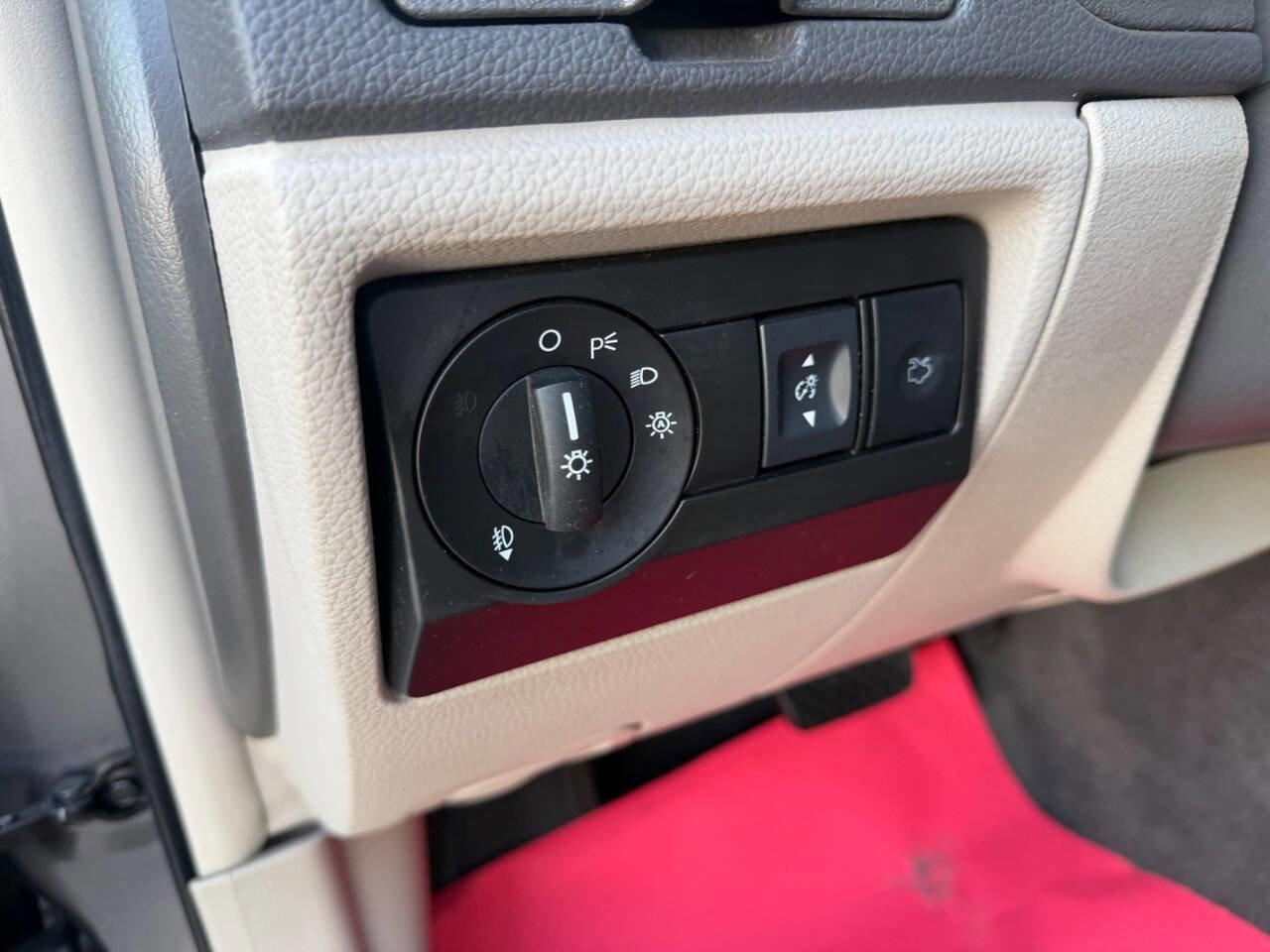 Used 2011 Ford Fusion SEL w/ 302A Rapid Spec Order Code image 14