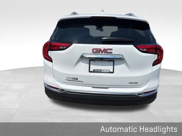 Used 2020 GMC Terrain SLT w/ Preferred Package AWD/4WD image 13