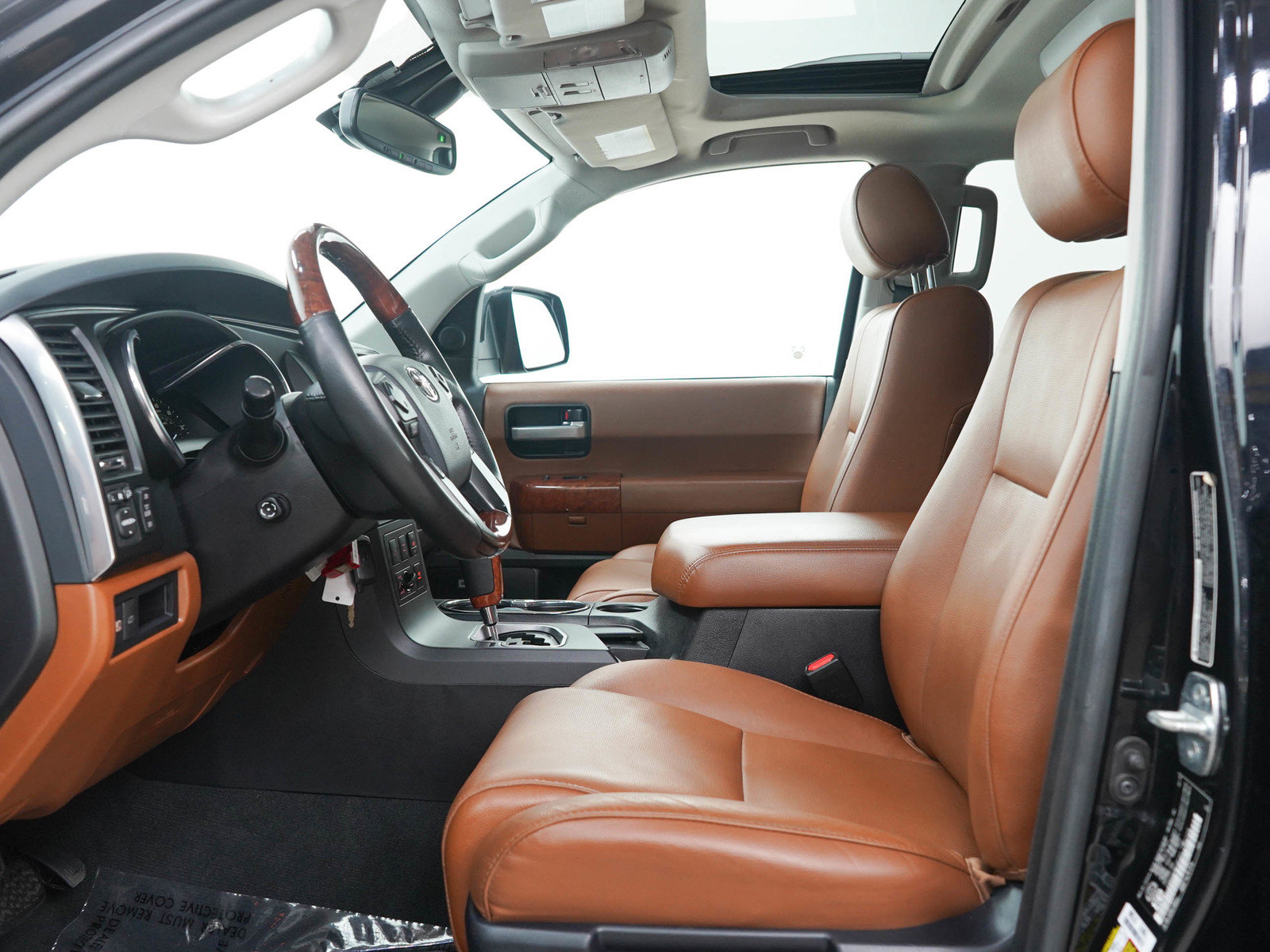 Used 2019 Toyota Sequoia Platinum AWD/4WD image 29
