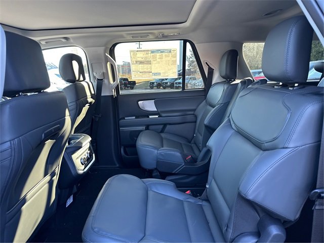 New 2026 Ford Expedition Max Active image 10