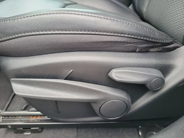 Used 2022 Jeep Compass Latitude FWD image 18