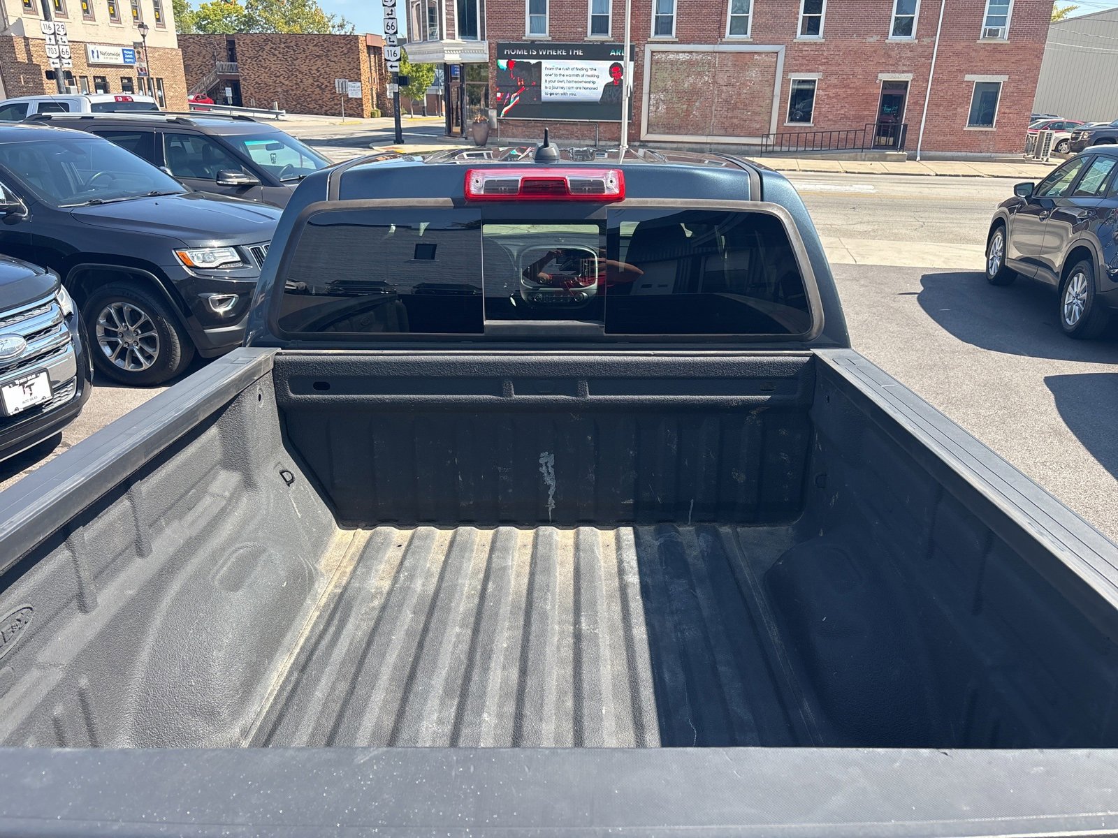 Used 2019 Chevrolet Colorado LT w/ LT Convenience Package image 5