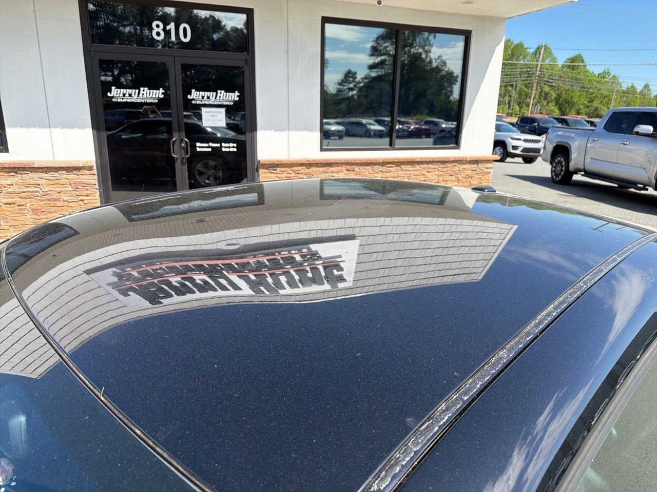 Used 2019 Dodge Challenger SXT image 12