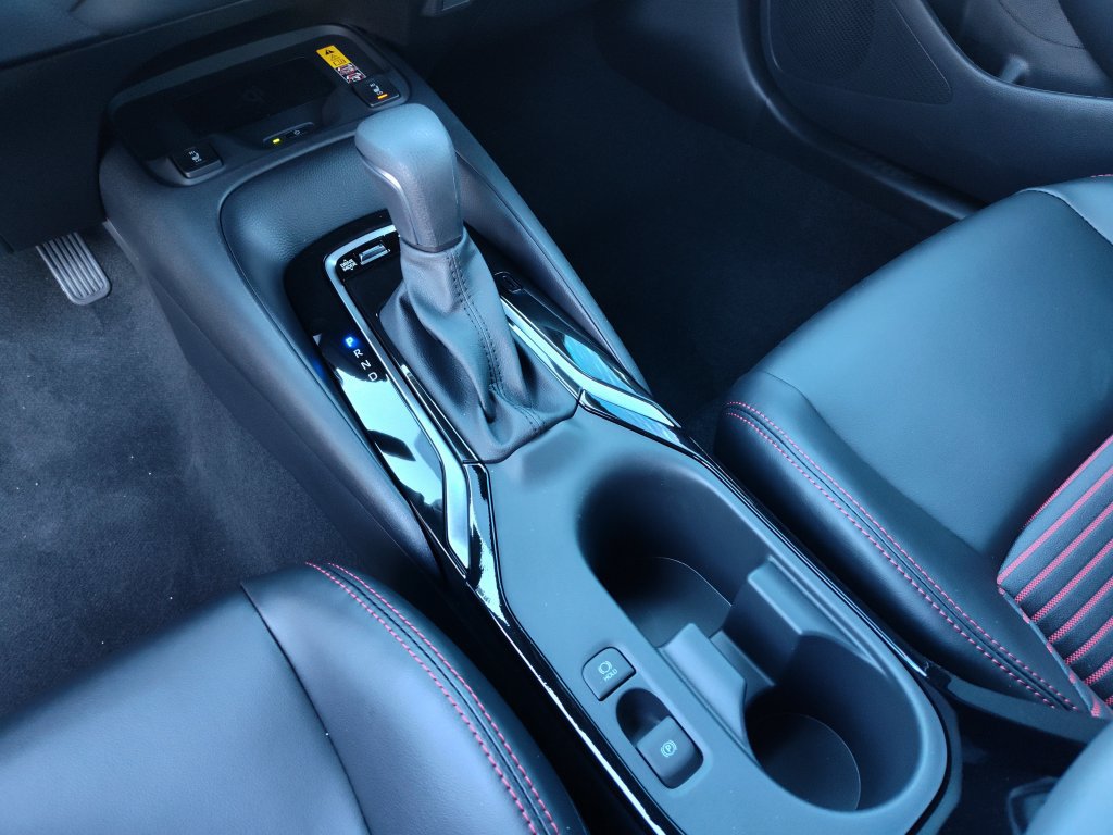 New 2026 Toyota Corolla XSE FWD image 9