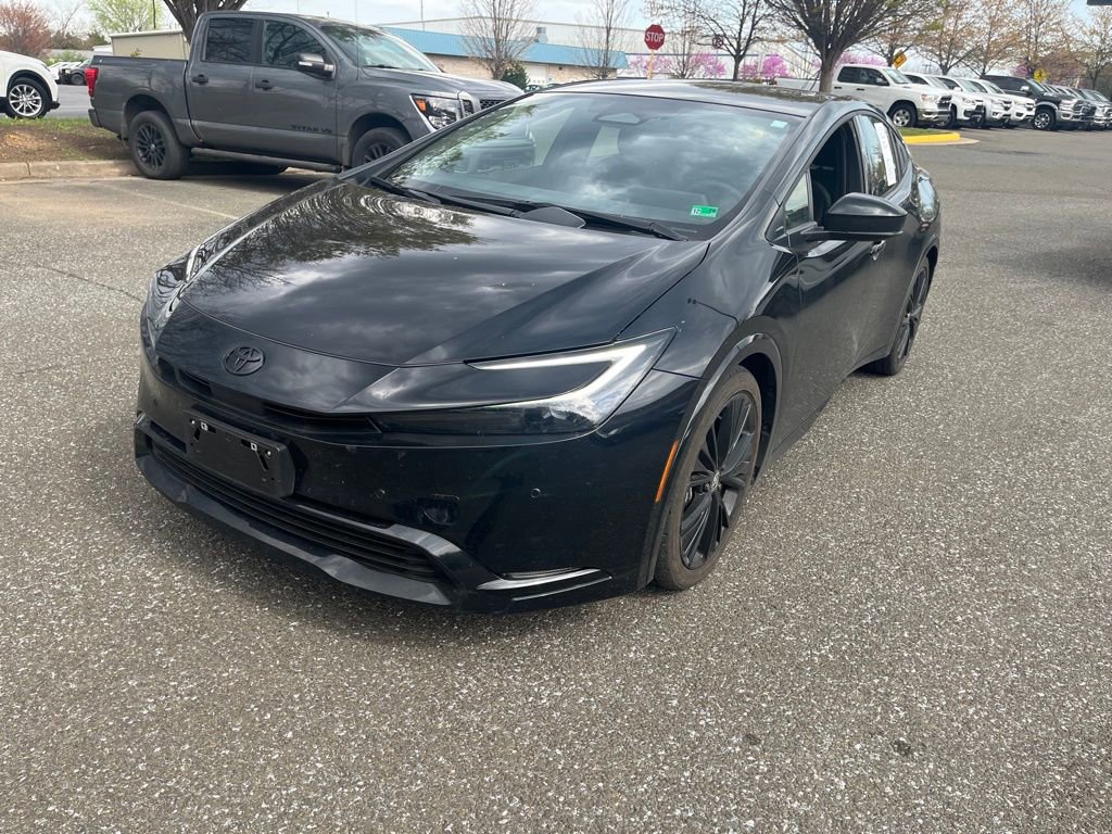 Used 2025 Toyota Prius Limited image 3