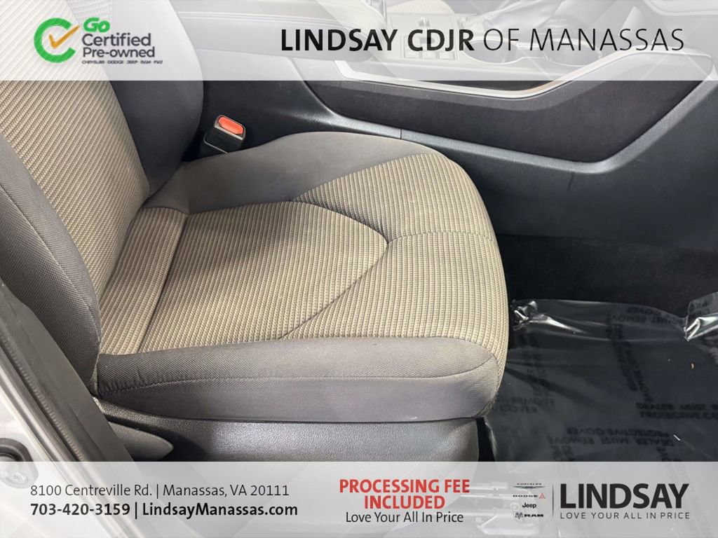 Used 2023 Toyota Highlander LE FWD image 14