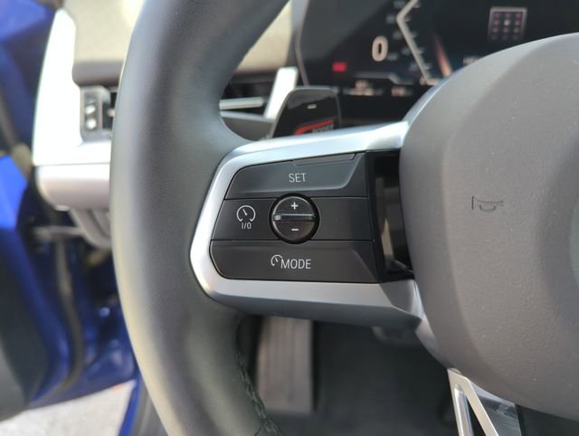 Used 2025 BMW X2 xDrive28i w/ M Sport Package image 21