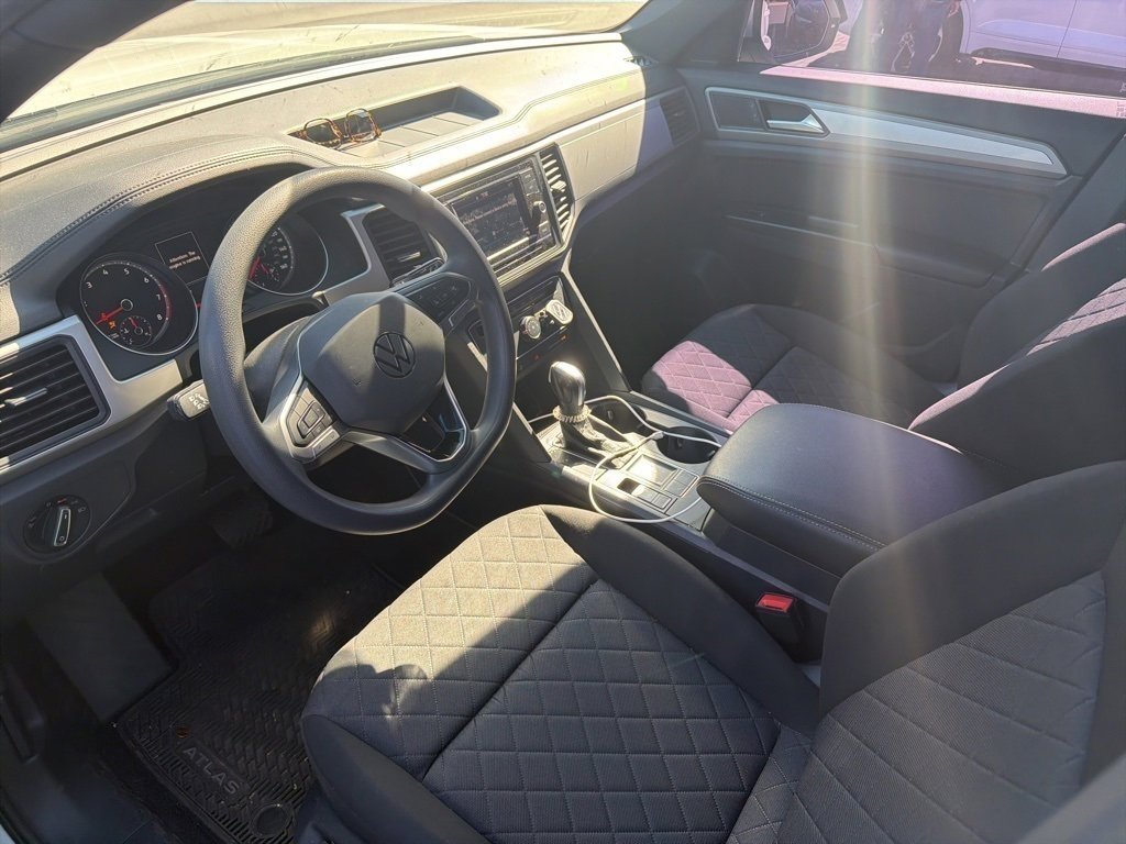 Used 2020 Volkswagen Atlas Cross Sport S image 4