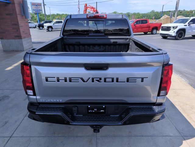 Used 2026 Chevrolet Colorado Trail Boss AWD/4WD image 8