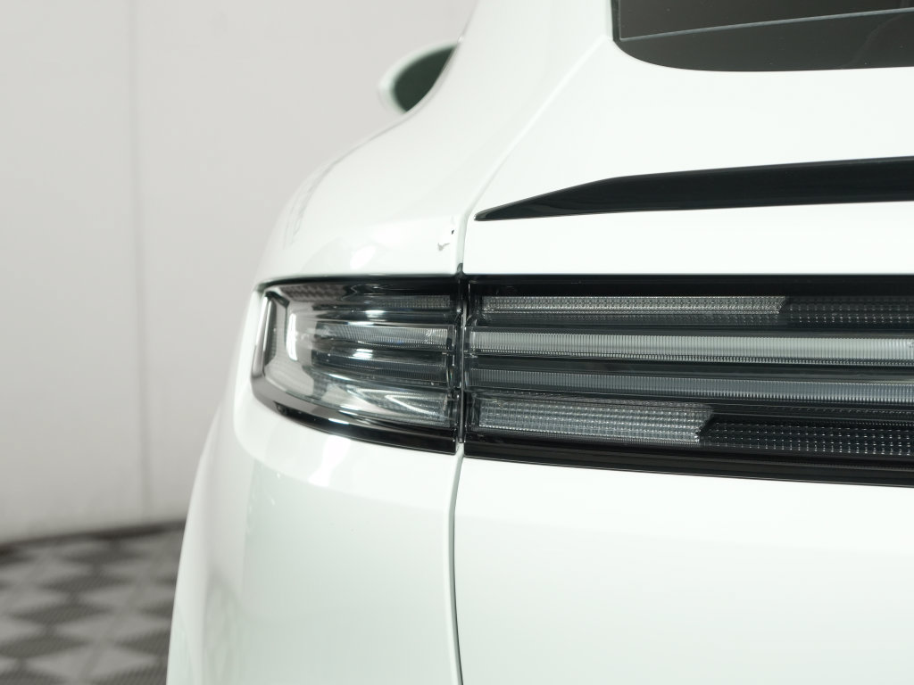 New 2026 Porsche Cayenne Coupe AWD/4WD image 12