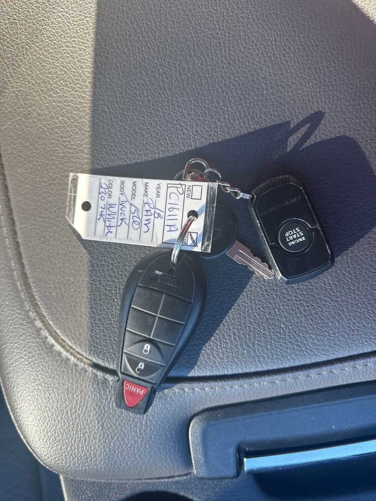 Used 2018 RAM 1500 Express AWD/4WD image 37