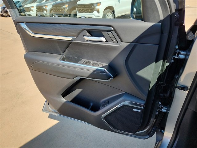 New 2026 GMC Acadia Elevation w/ Black Edition image 13